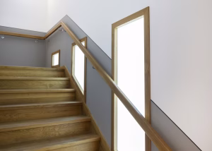 atrium torhaus treppenhaus handlauf lichtschlitze