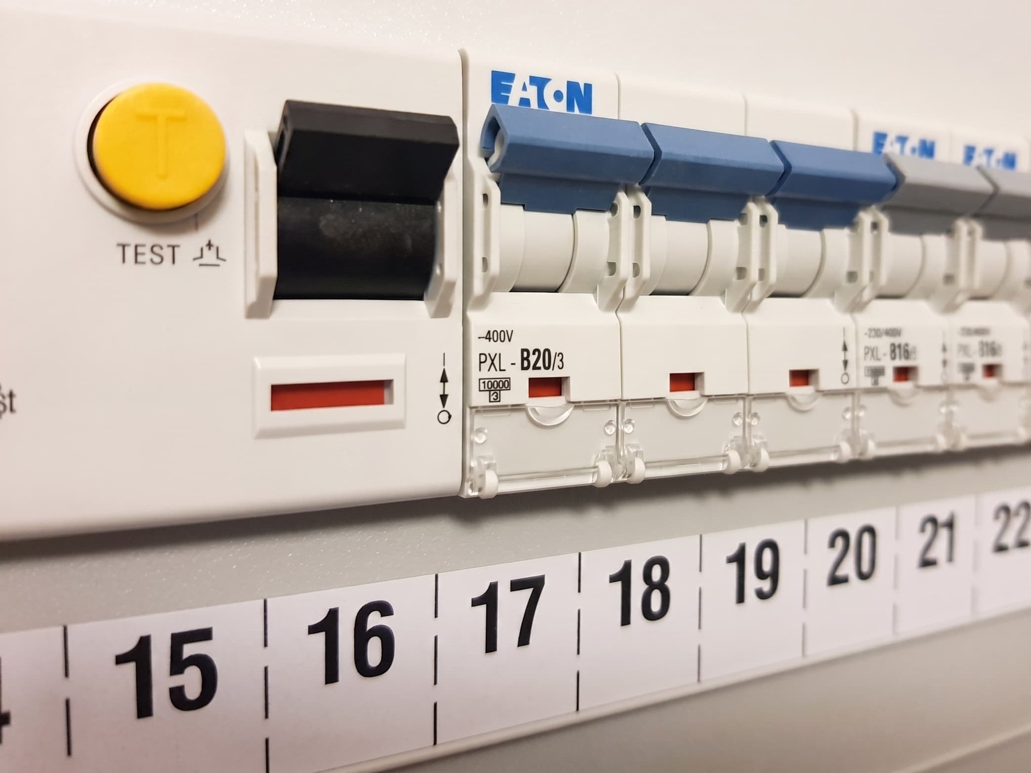 sicherungen im sicherungskasten