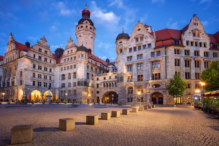 leipzig rathaus bei Daemmerung