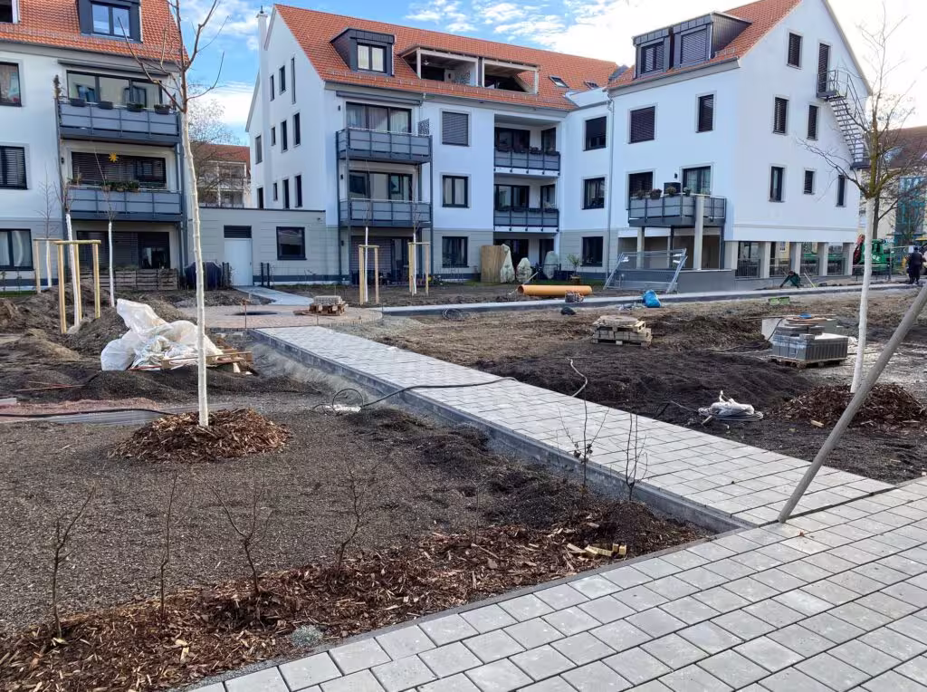 Wegebau und Hofgestaltung