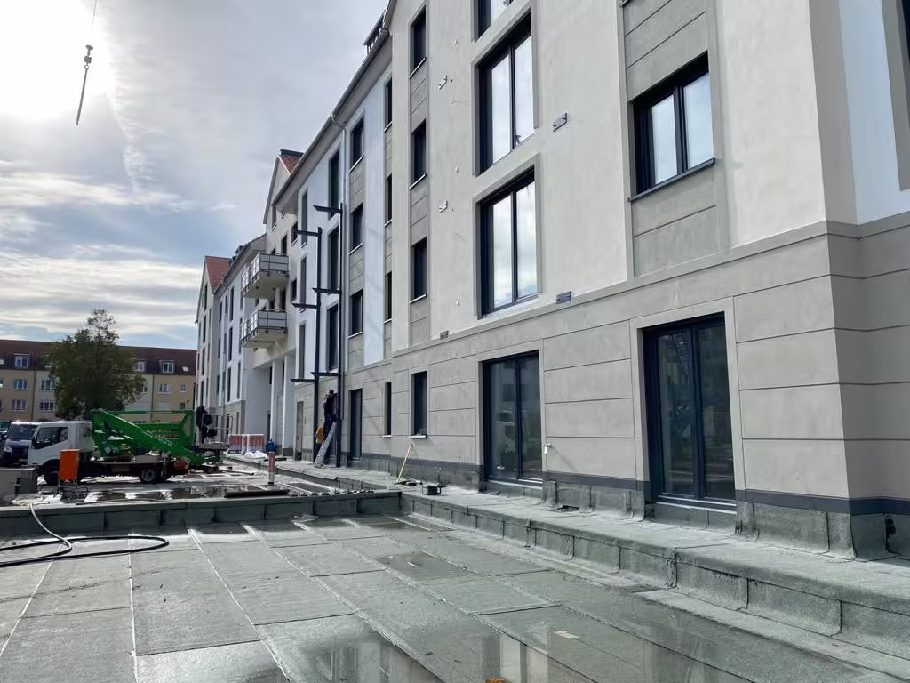 Endspurt an der Fassade